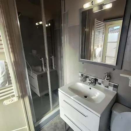 Cosy Centre Historique Saint-michel アパート ボルドー